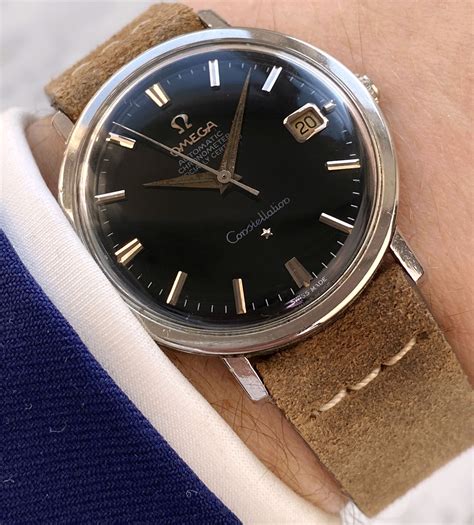 omega constellation chronometer automatic vintage.